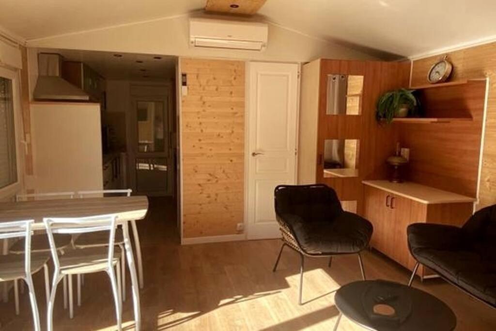 Mobil Home De Patricia Et Franck A 씨쟝 외부 사진